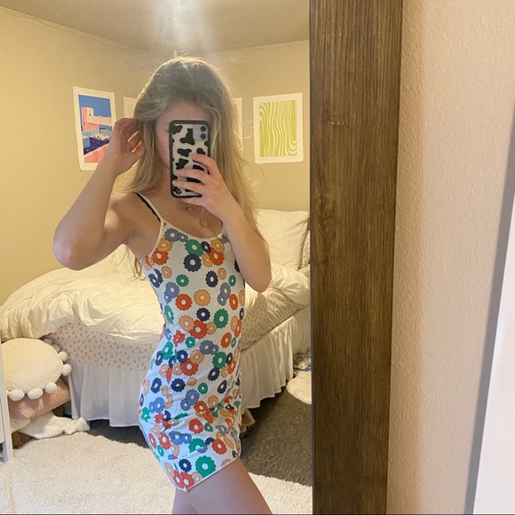 Vintage Summer Dress - Picture 2 of 5